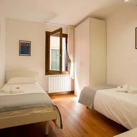 Appartament Salini Ii - Canal View Apartment Venice