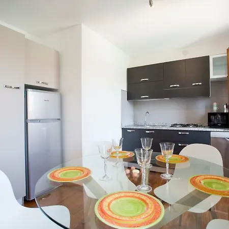 Apartment Appartament Salini Ii - Canal View