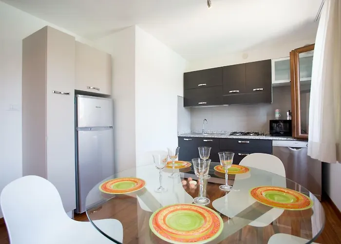 Apartment Appartament Salini Ii - Canal View